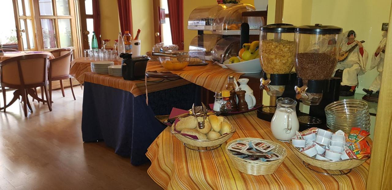 Hotel Castel Gandolfo Kültér fotó