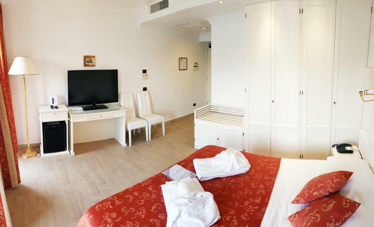 Hotel Castel Gandolfo Kültér fotó