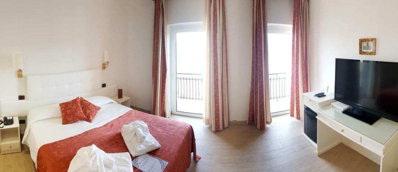 Hotel Castel Gandolfo Kültér fotó