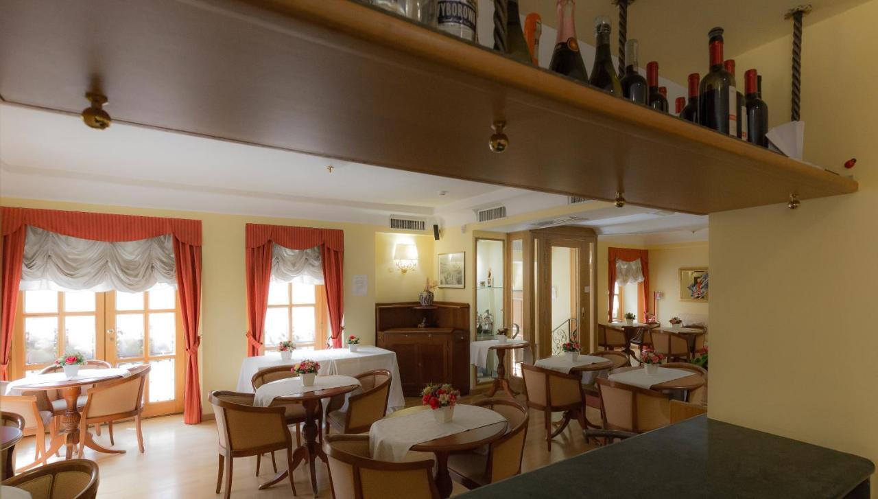 Hotel Castel Gandolfo Kültér fotó